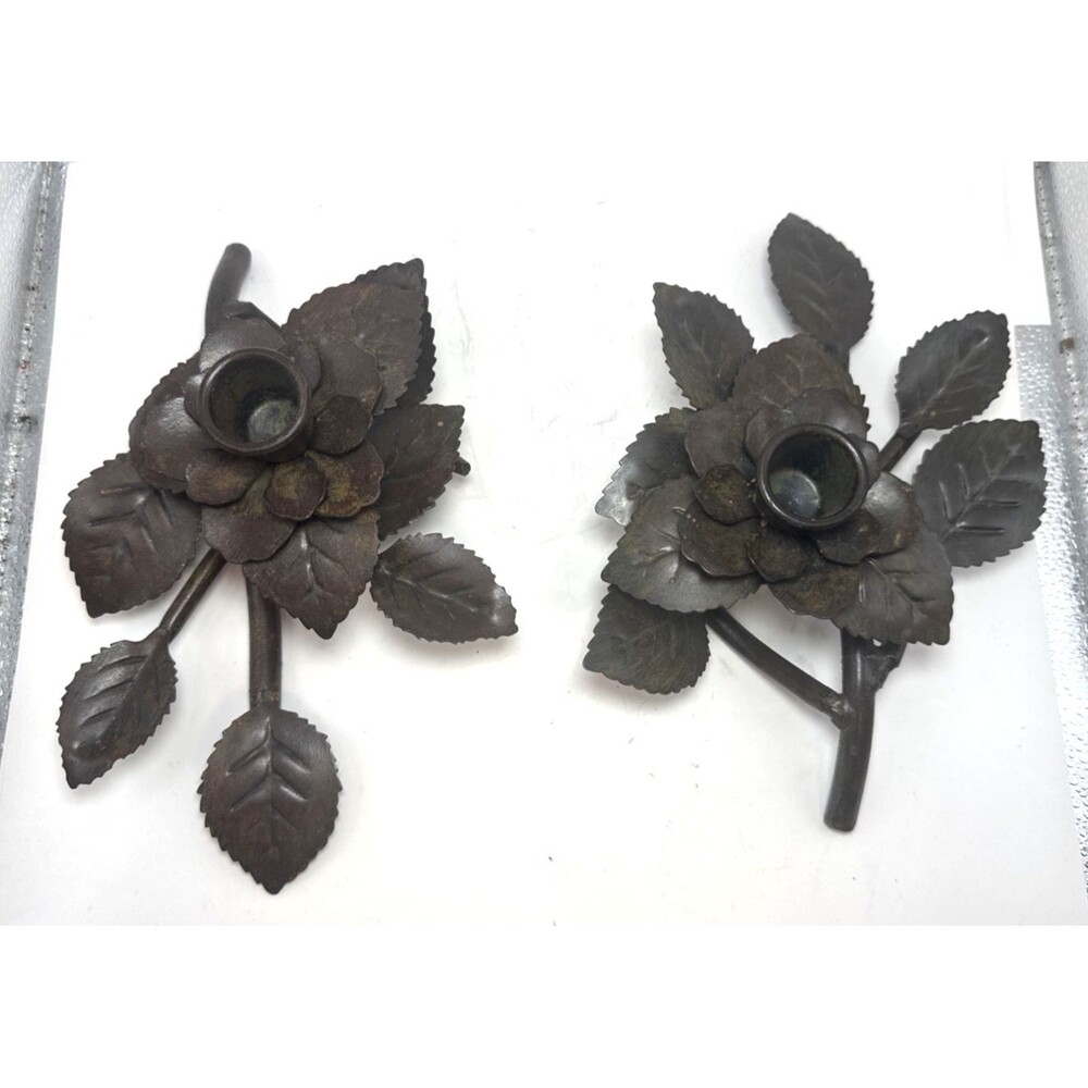 2 Trio Beautiful Cast Iron Flower and Leaves Leaf Design Candle Holder